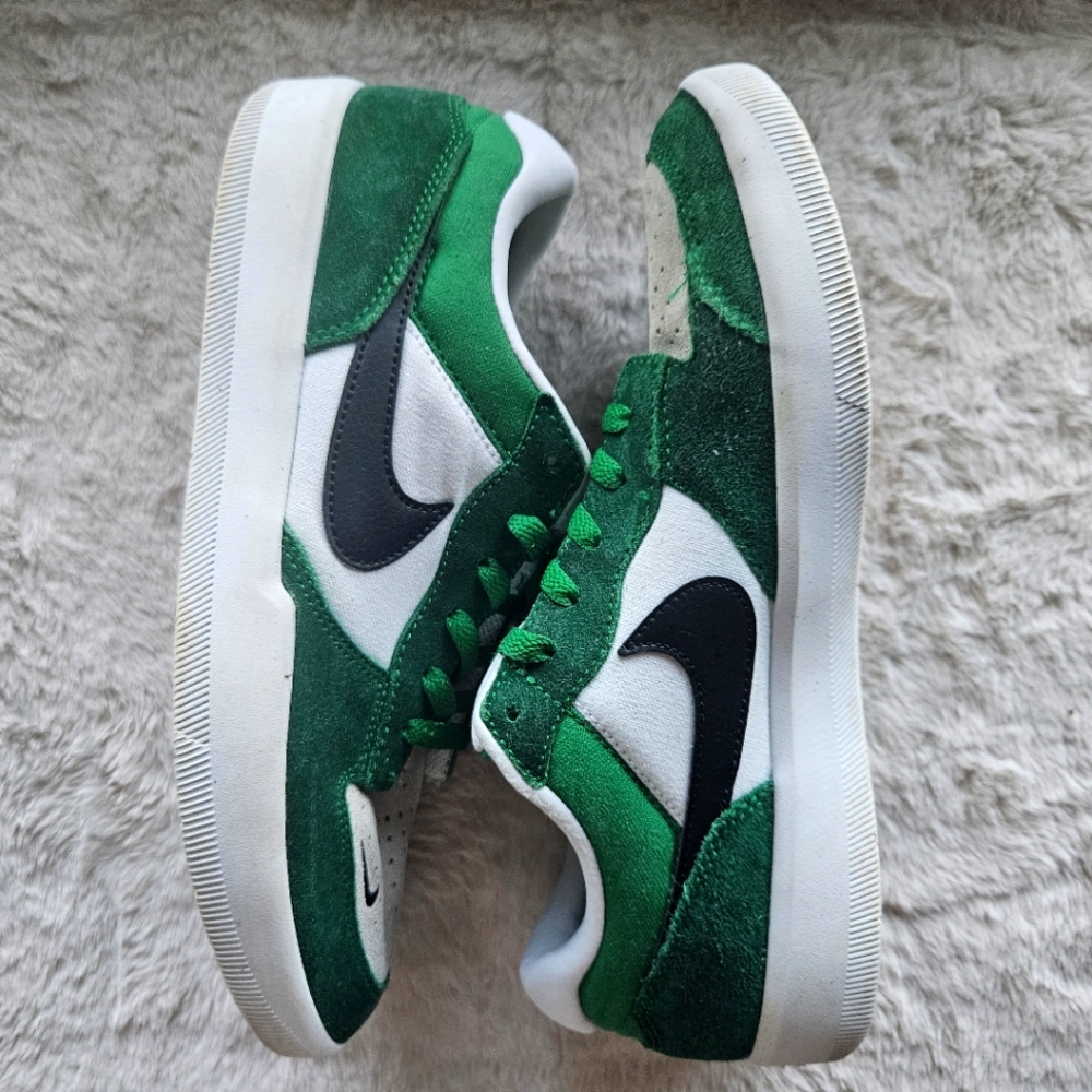Nike SB Force 58Pine Green · Black · White
